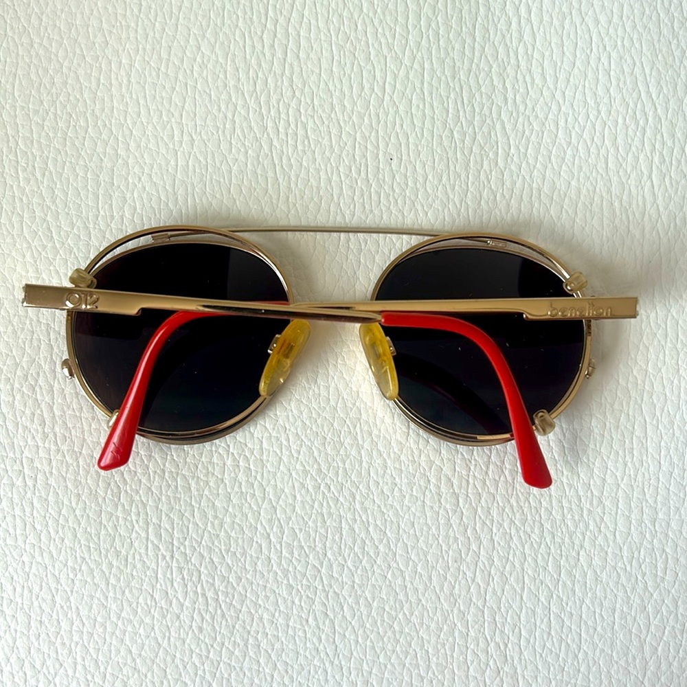 NEW. Round Red Retro Frame - Picture 4 of 15